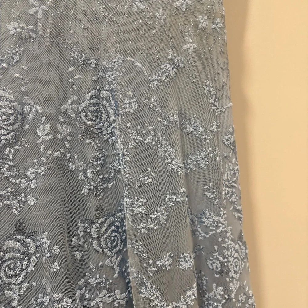 MARINA Light Blue Lace Maxi Dress bridesmaid/prom dress - Picture 2 of 11